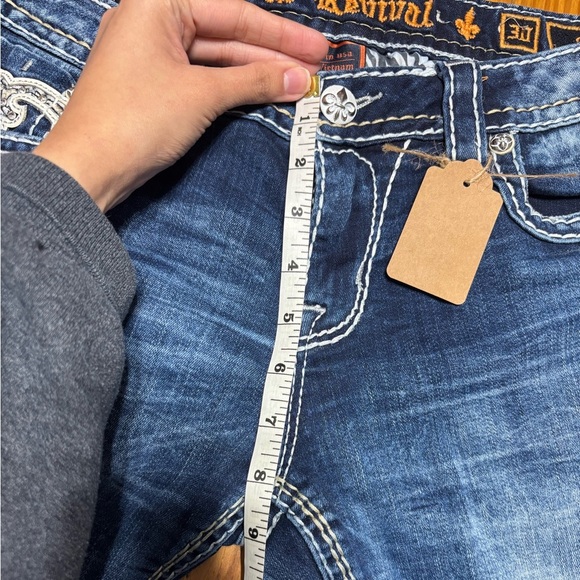 Rock Revival Vintage Blue Acid Wash Y2K Low Rise Denim Embroidered Capri Size30 - Picture 12 of 13